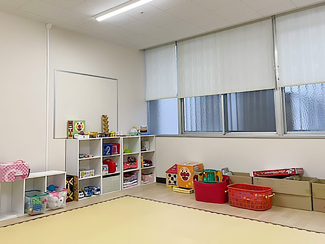 夜間保育ルーム