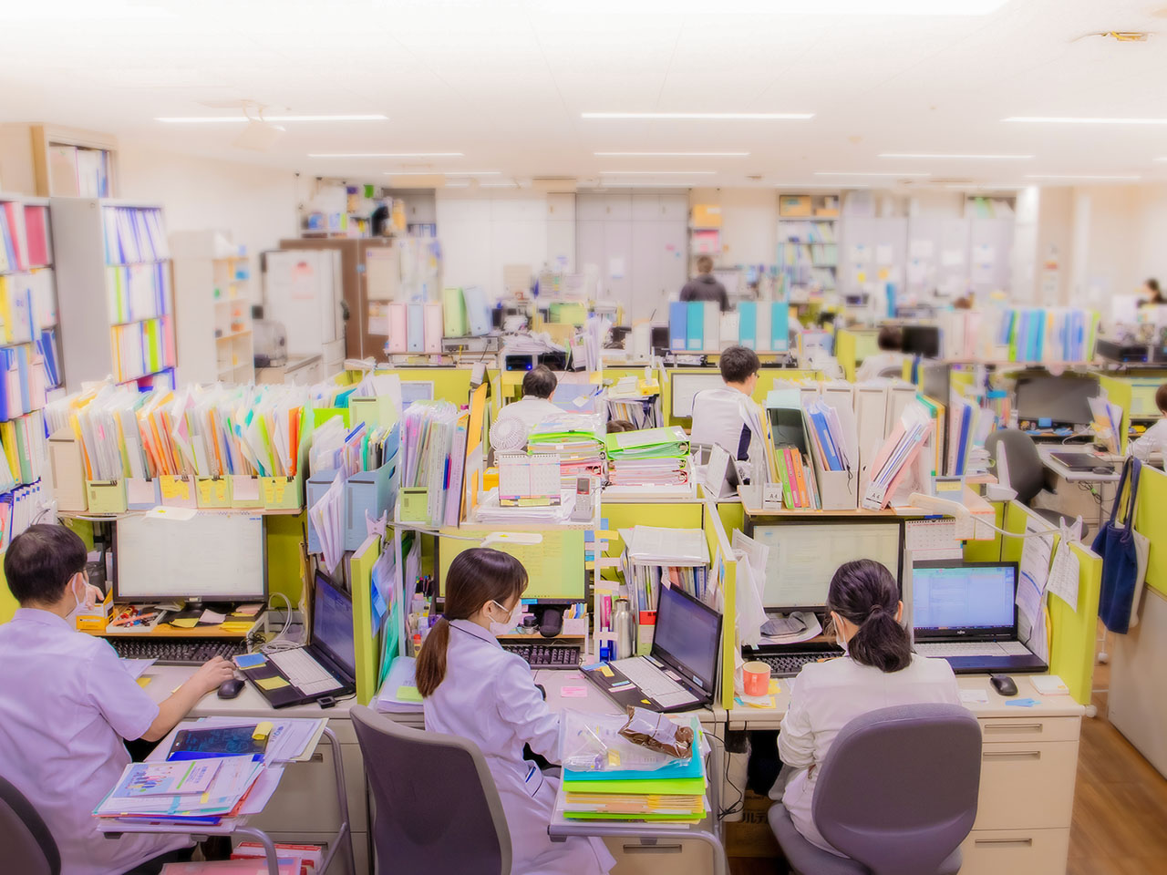 治験推進部 スタッフ